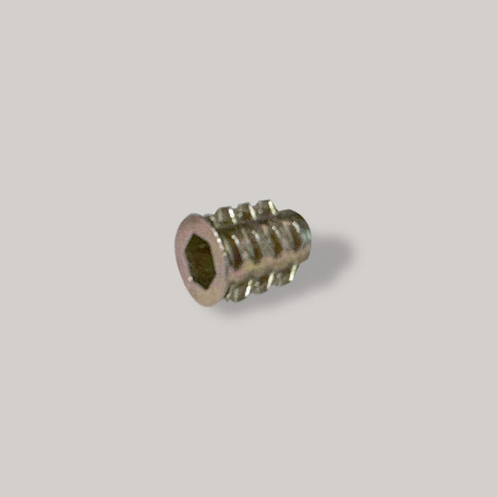 Bucsa metalica dublu filet